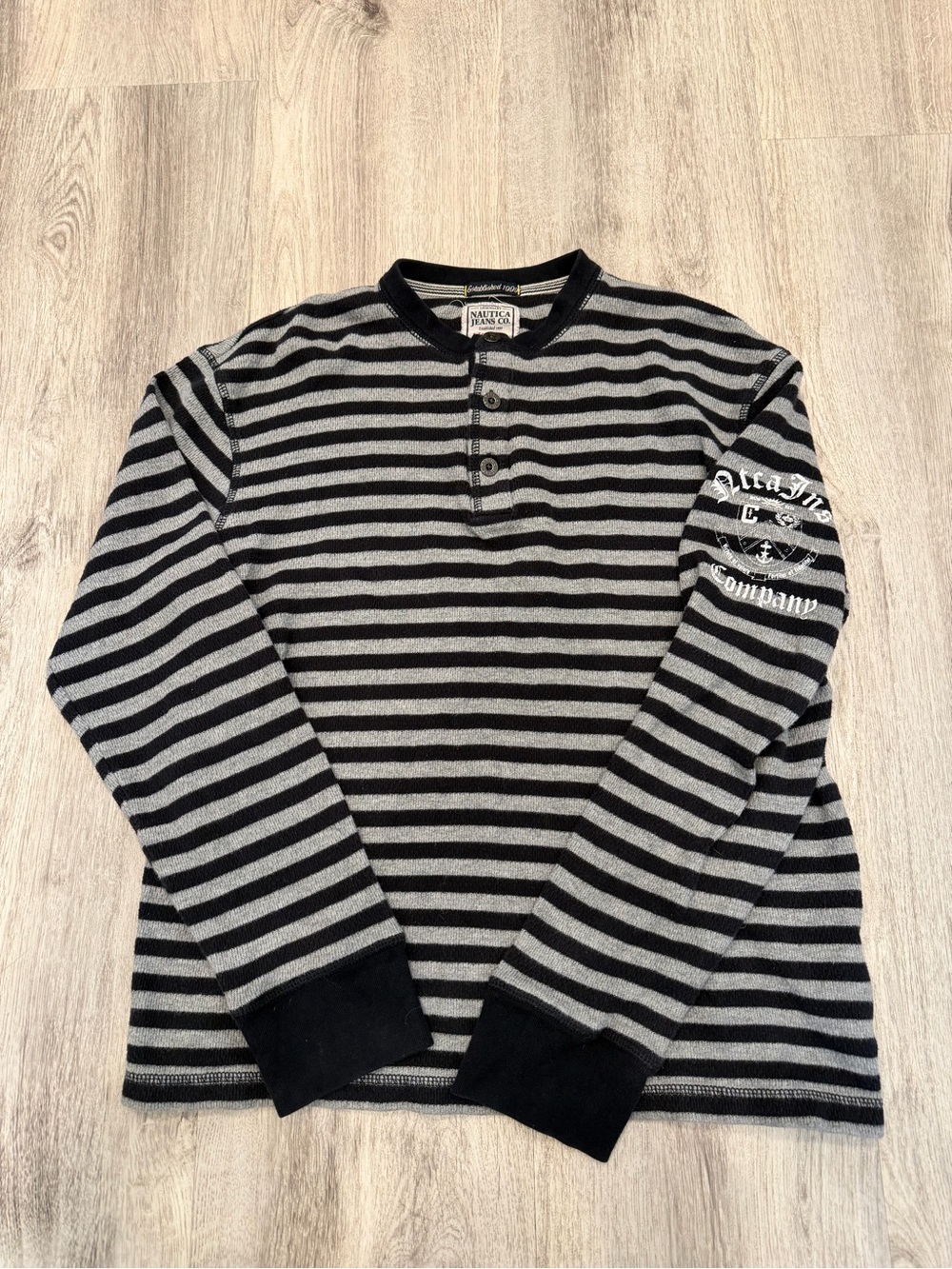 Nautica Jeans Co Striped Henley Shirt Men’s Medium Y2K